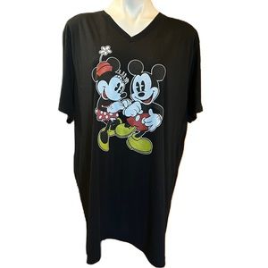 Disney plus size Mickey and Minnie black V-neck tee